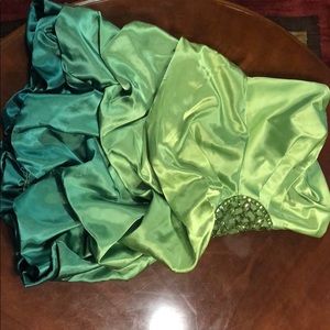 Strapless like green dress